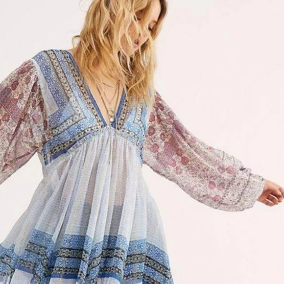 NWT, Free People, Blue Aliyah Printed Tunic, Blue Combo, M - Picture 1 of 7